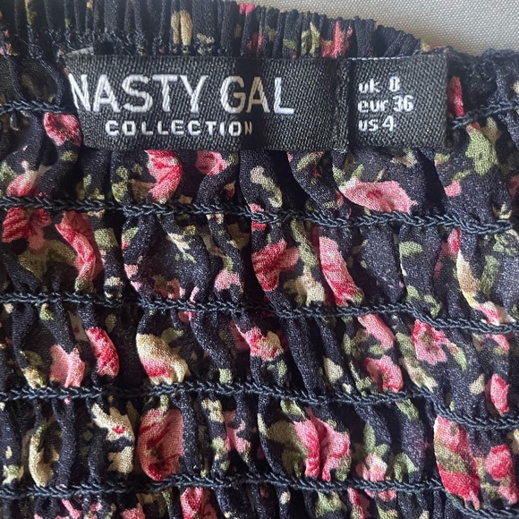 NEW Nasty Gal Floral We Know Tie Crop Top Size 4 - Picture 4 of 5